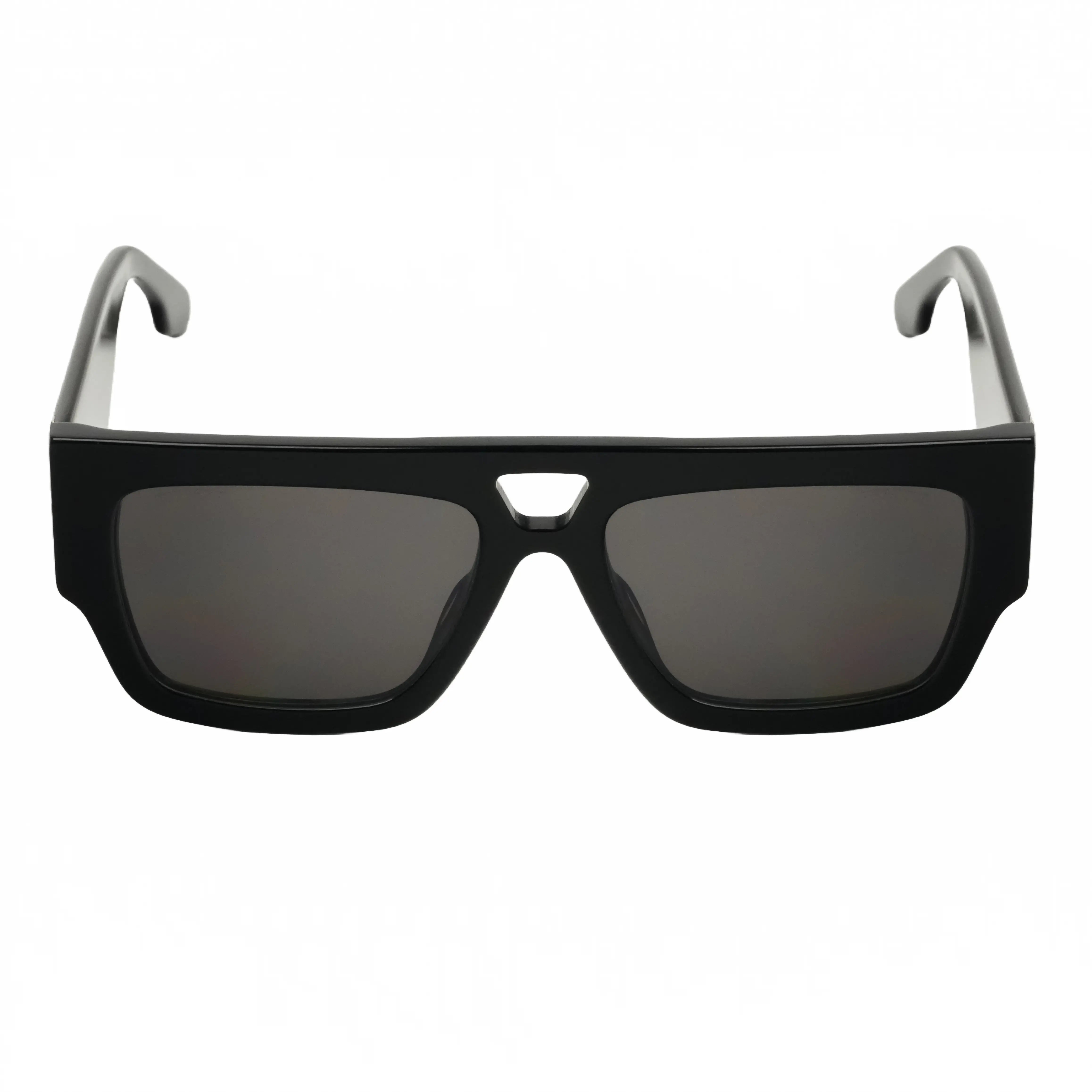 Men's Sunglasses with black Frame by Italian Brand Verutti, Model AT8920