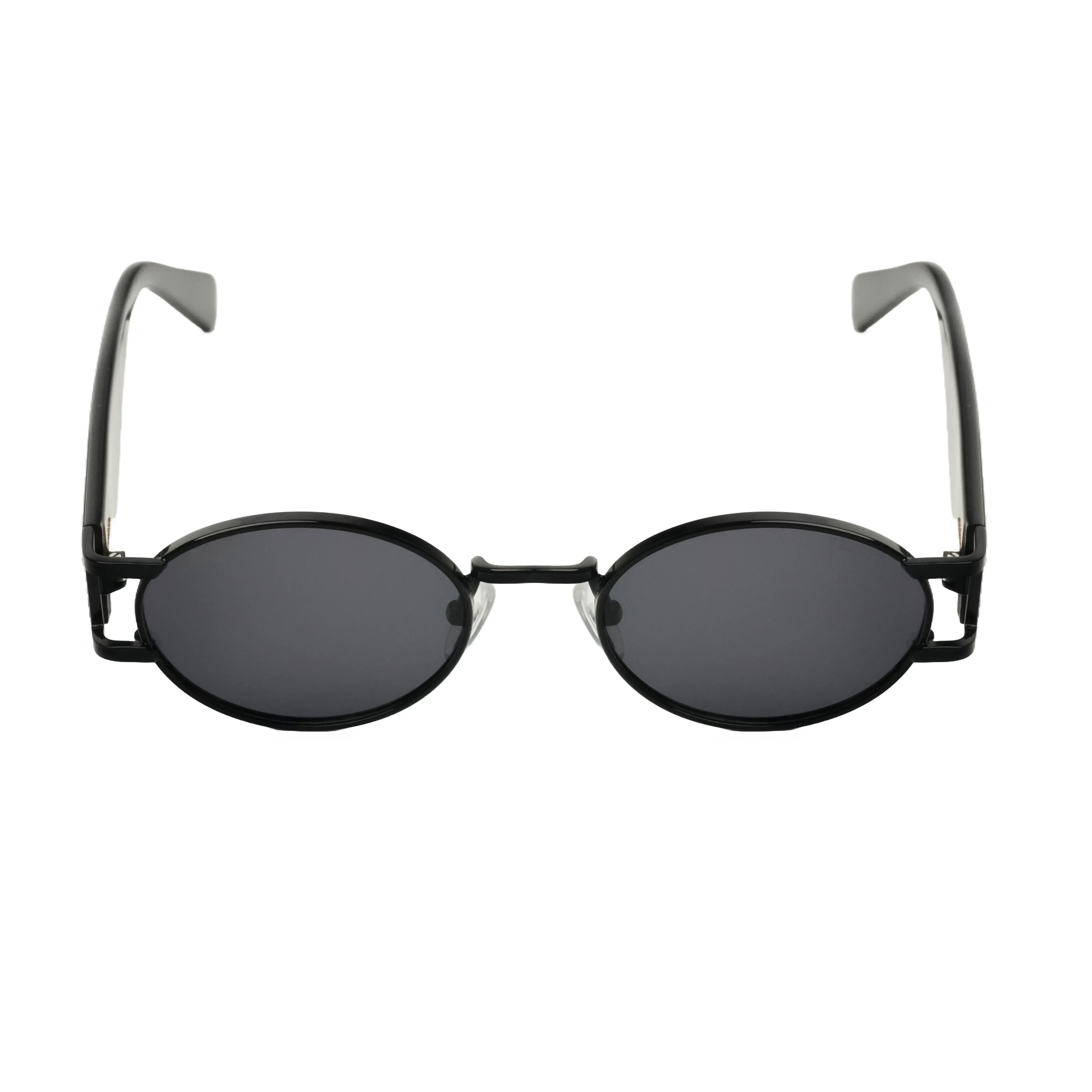 Men's Sunglasses with black Frame by Italian Brand Verutti, Model AK17219
