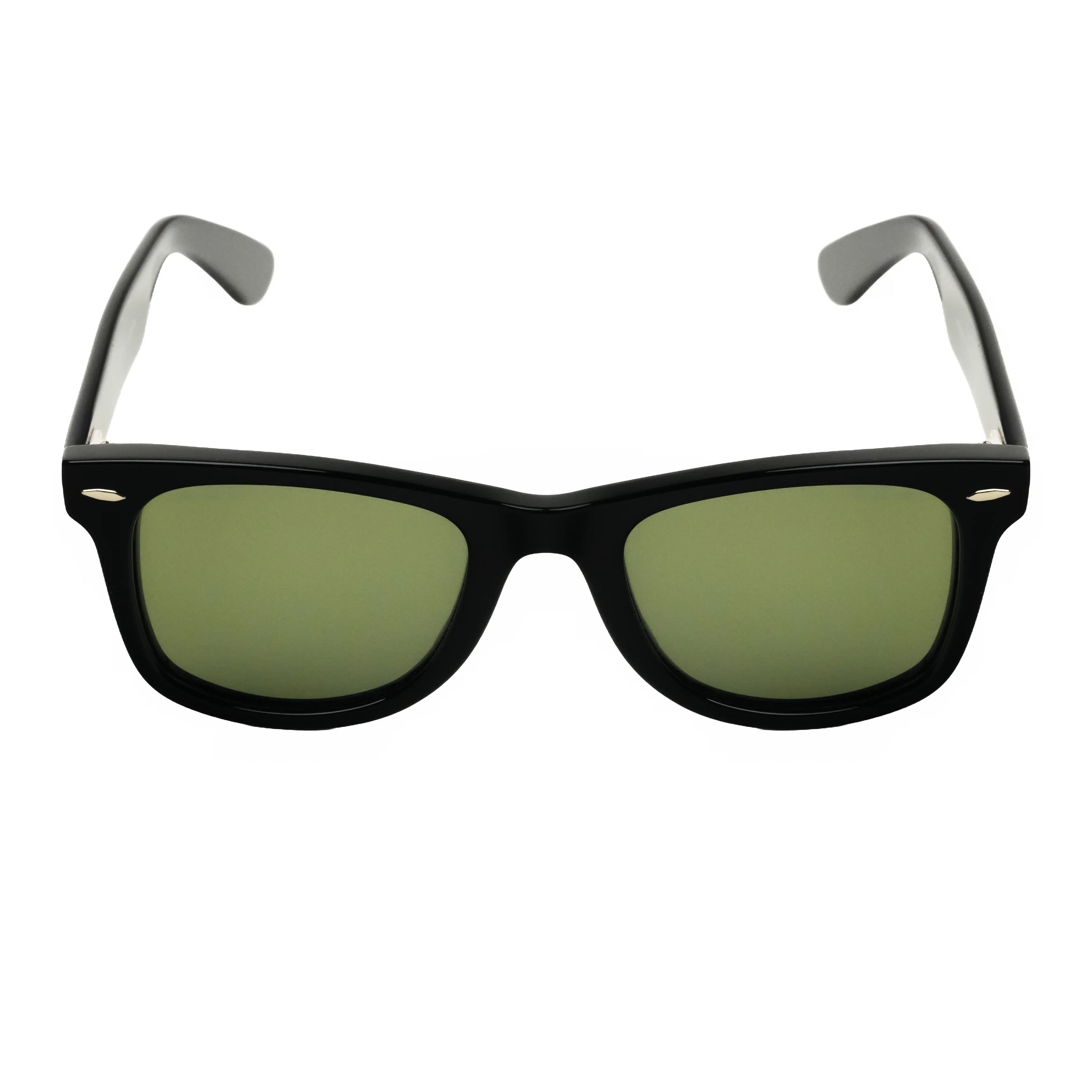 Men's Sunglasses with black Frame by Italian Brand Verutti, Model AT8536
