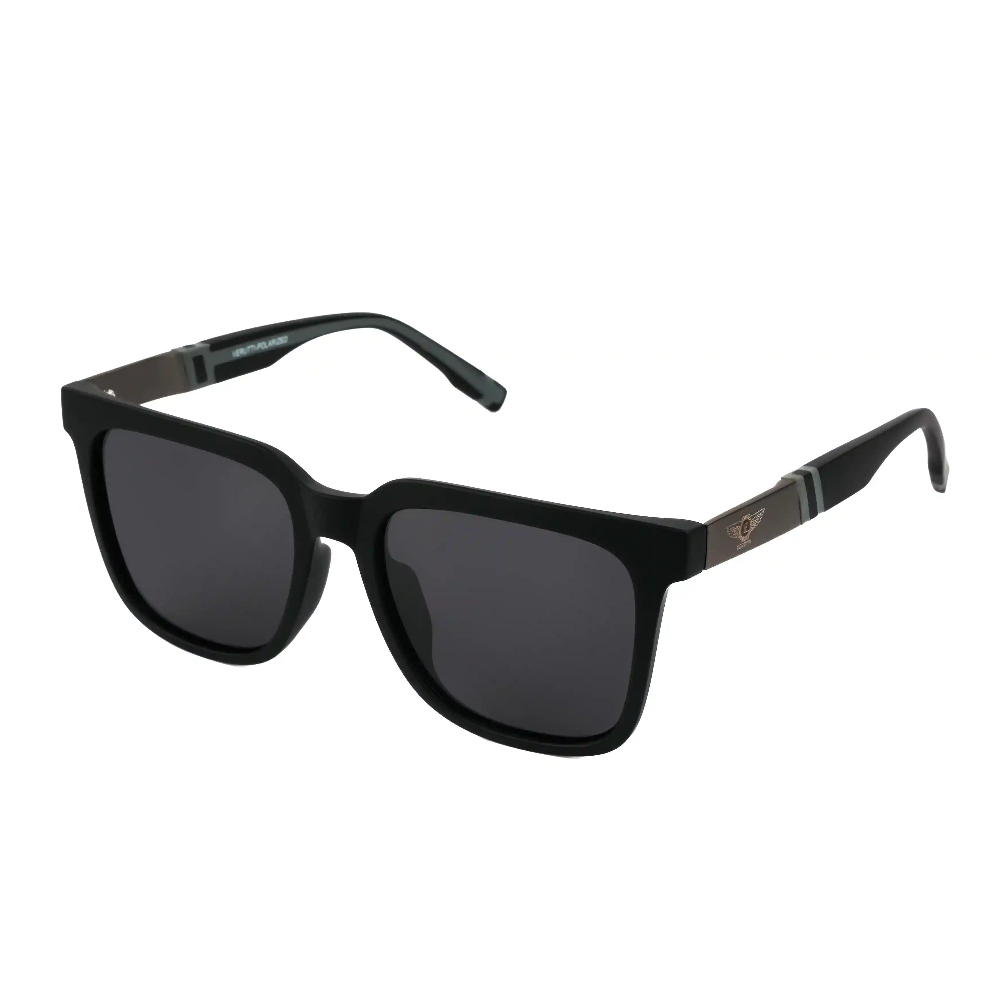 Men's Sunglasses with black Frame by Italian Brand Verutti, Model D7443
